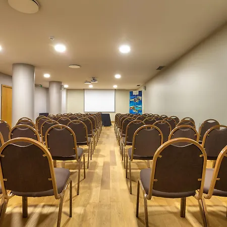 Ξενοδοχείο The Views Monumental 4*